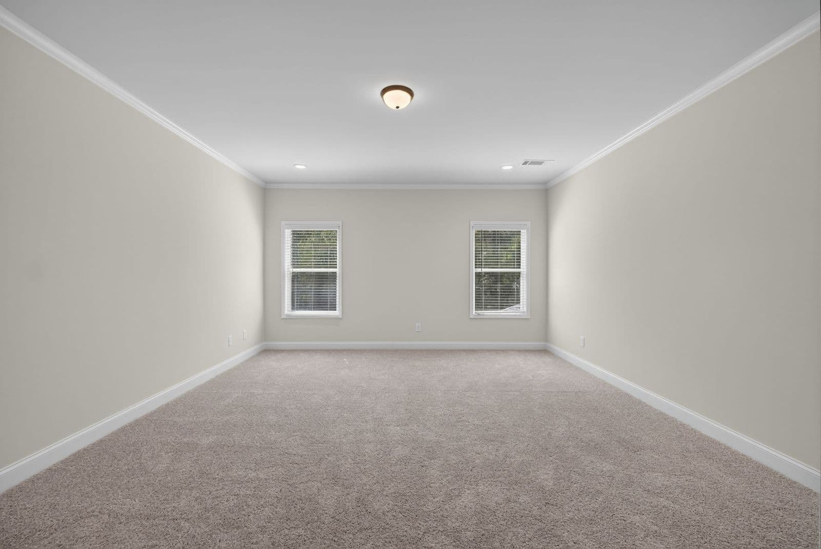 Secondary bedroom