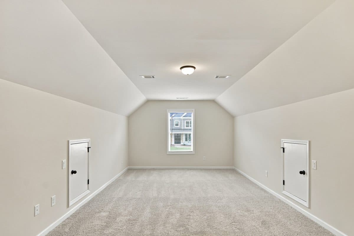 Upstairs bonus room