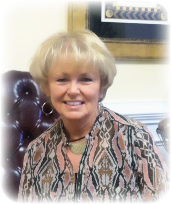 Kathy Honea, on-site agent at River Manor