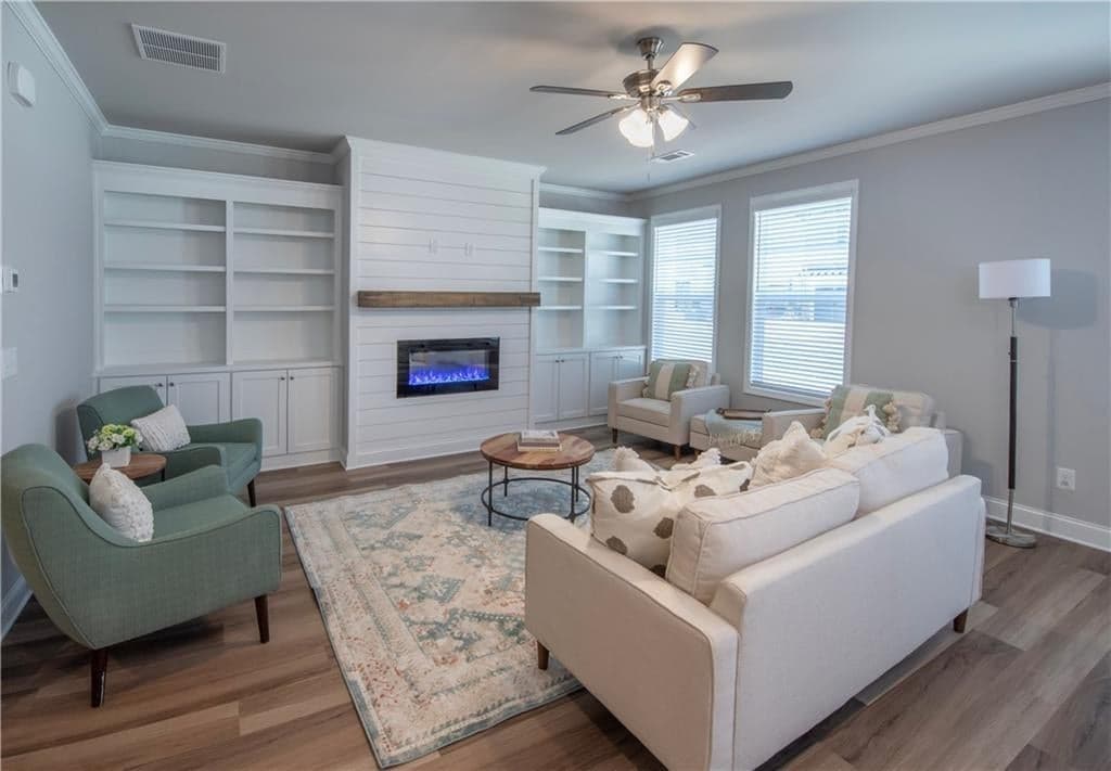 5525 Leyland Drive — photo 2