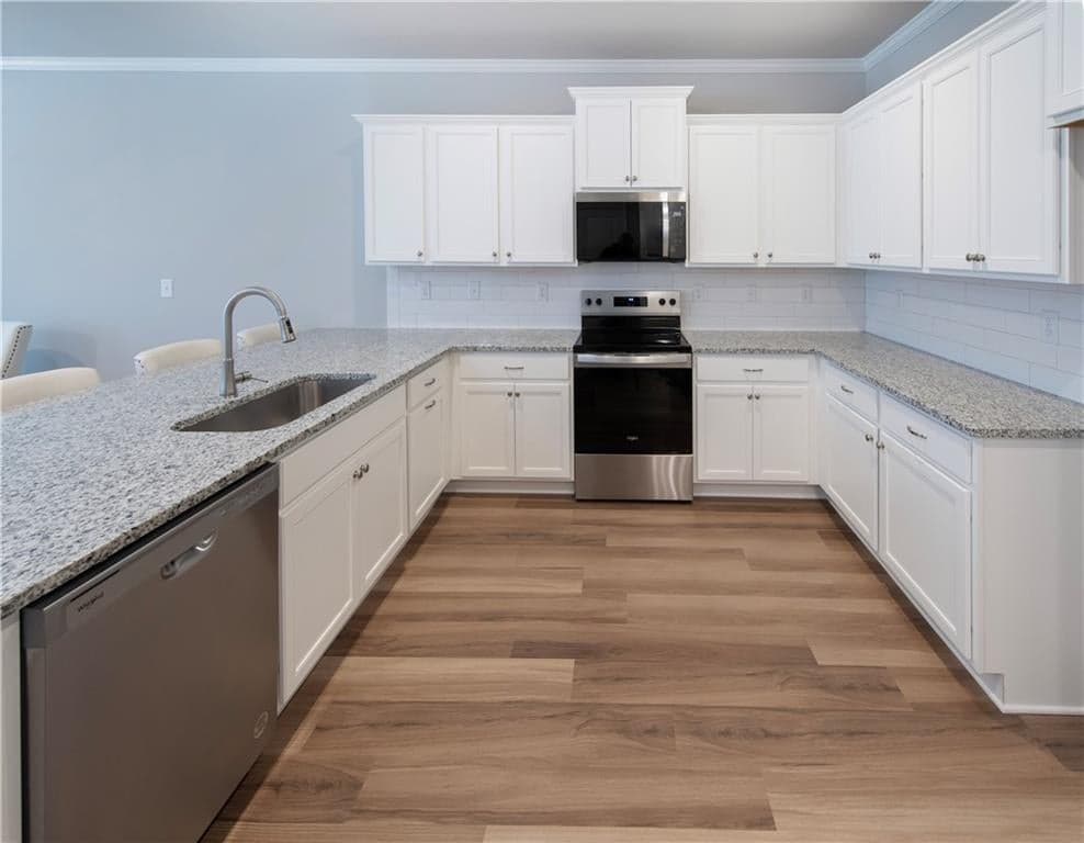 5525 Leyland Drive — photo 3