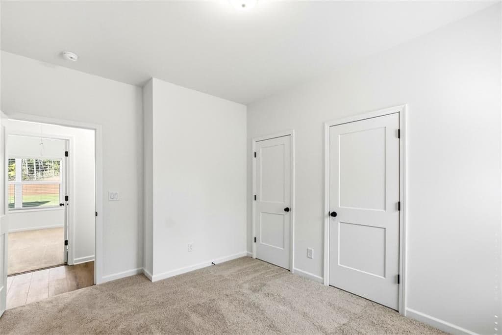 8275 Crooked Creek Drive — photo 43