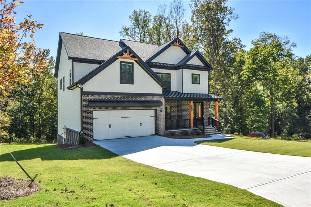 8275 Crooked Creek Drive — photo 3