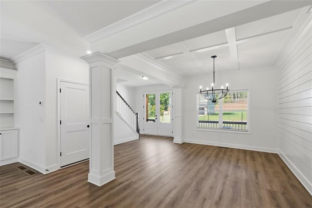 8275 Crooked Creek Drive — photo 10