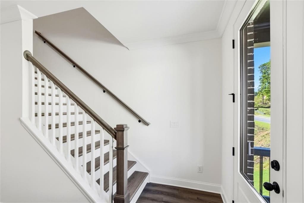 8275 Crooked Creek Drive — photo 25