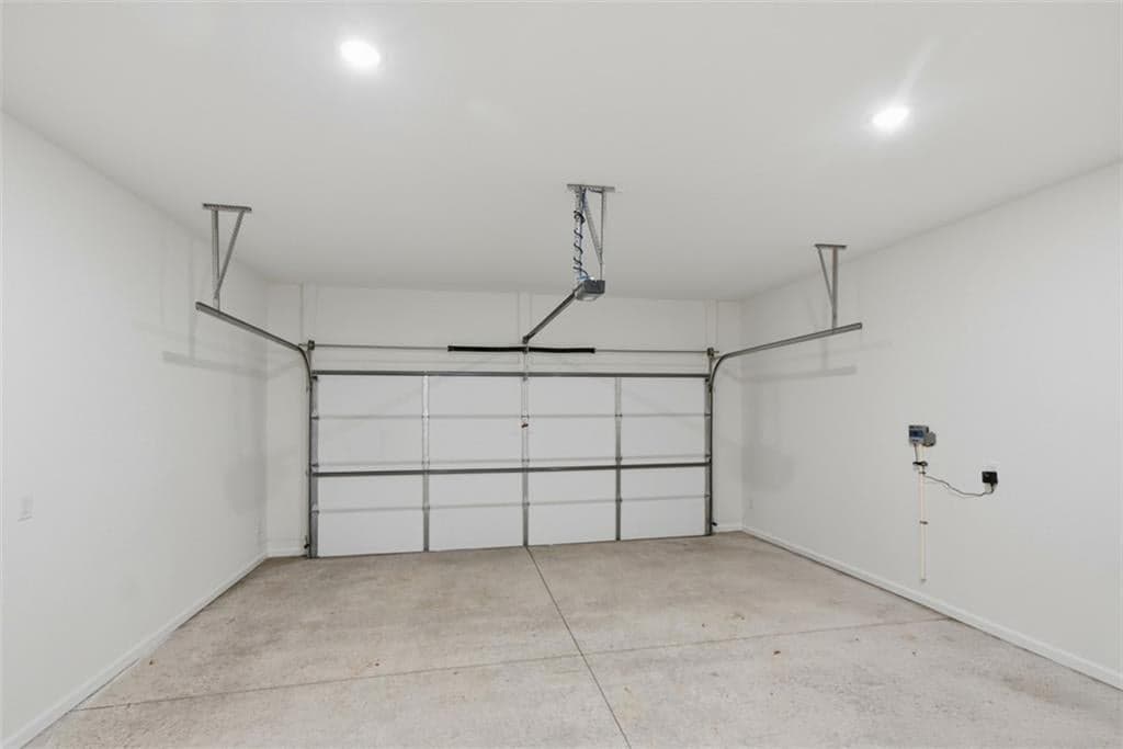 8275 Crooked Creek Drive — photo 61
