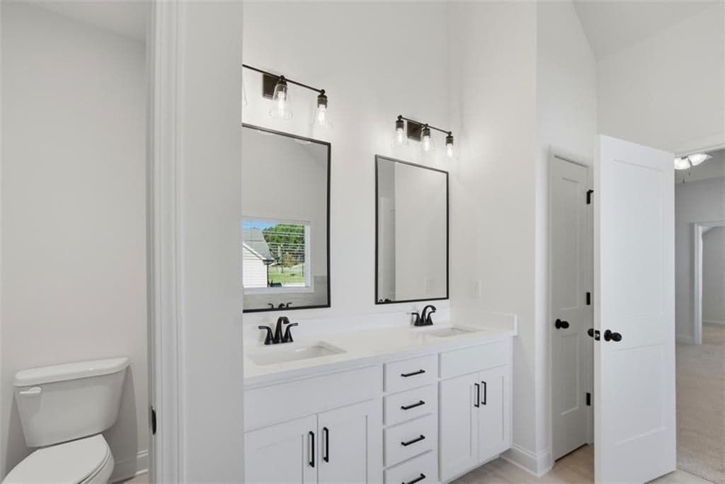 8275 Crooked Creek Drive — photo 37