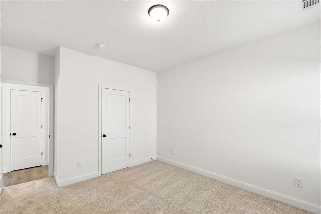 8250 Crooked Creek Drive — photo 14