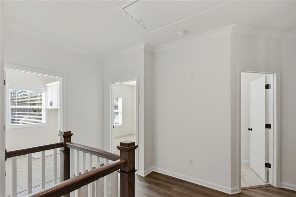 8250 Crooked Creek Drive — photo 35