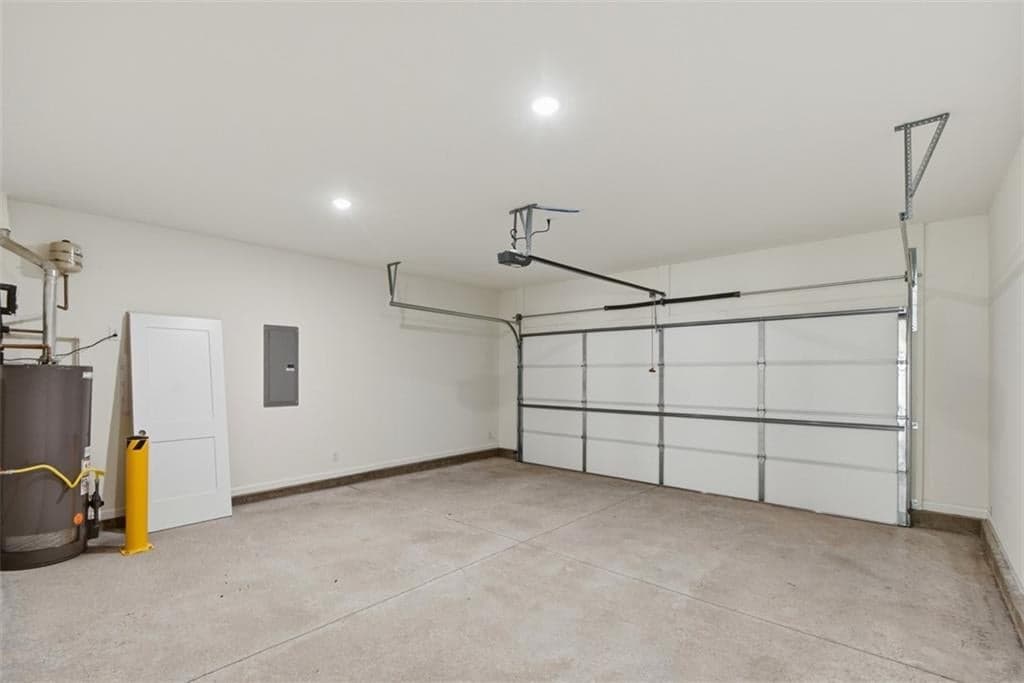 8250 Crooked Creek Drive — photo 23