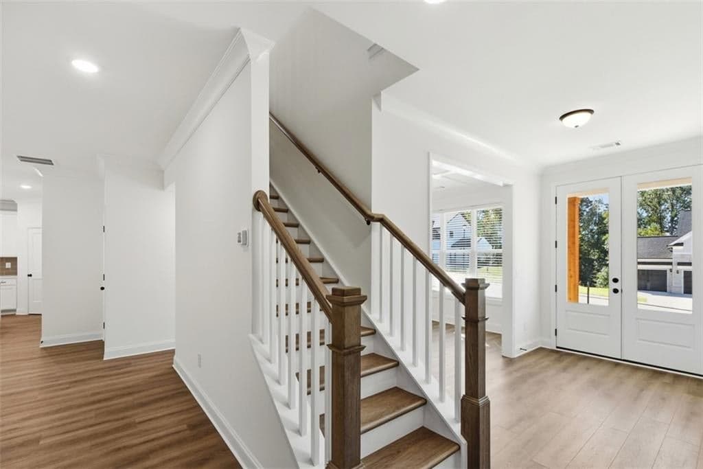8250 Crooked Creek Drive — photo 33
