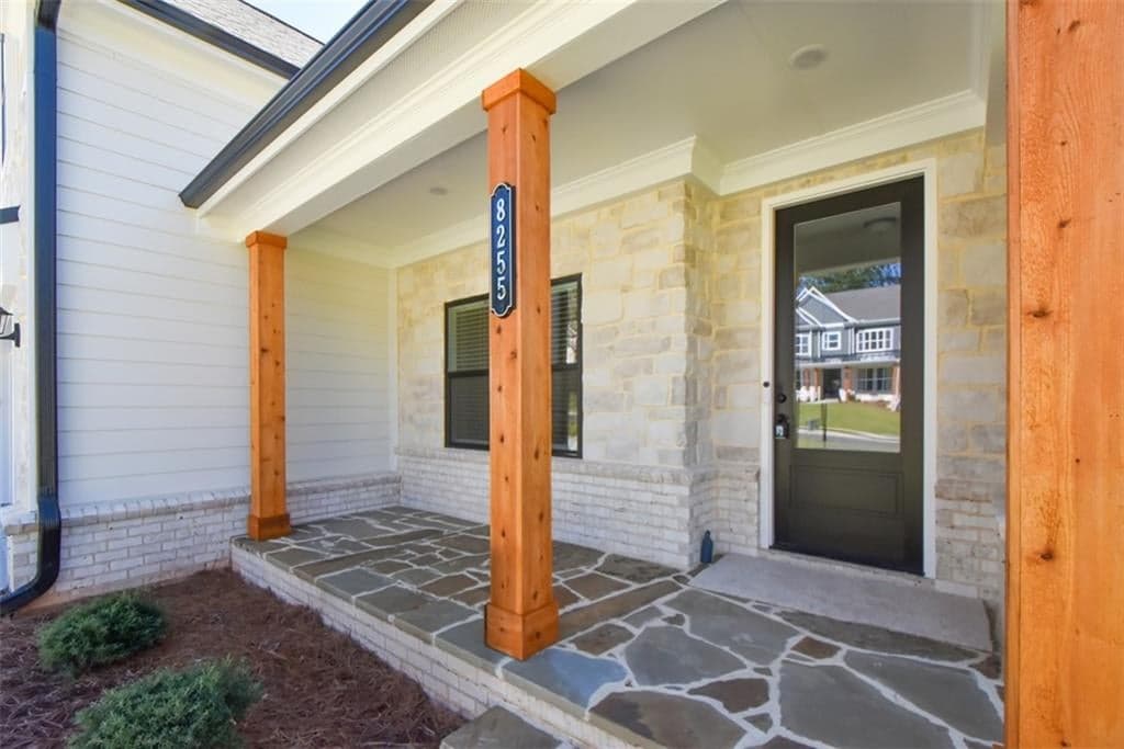 8255 Crooked Creek Drive — photo 13