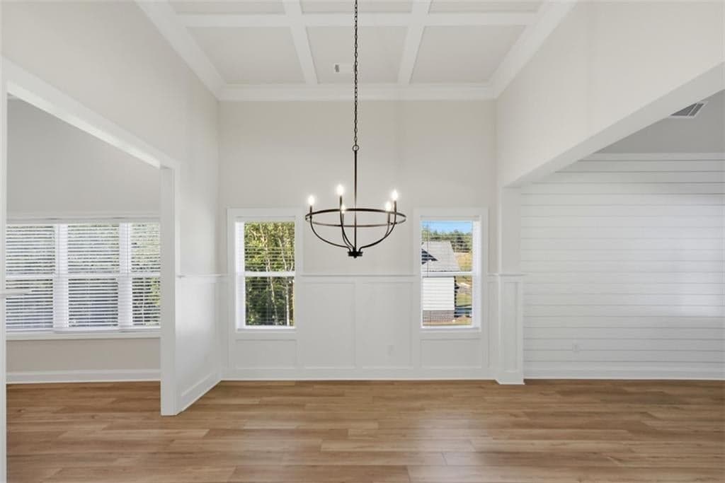 8255 Crooked Creek Drive — photo 3