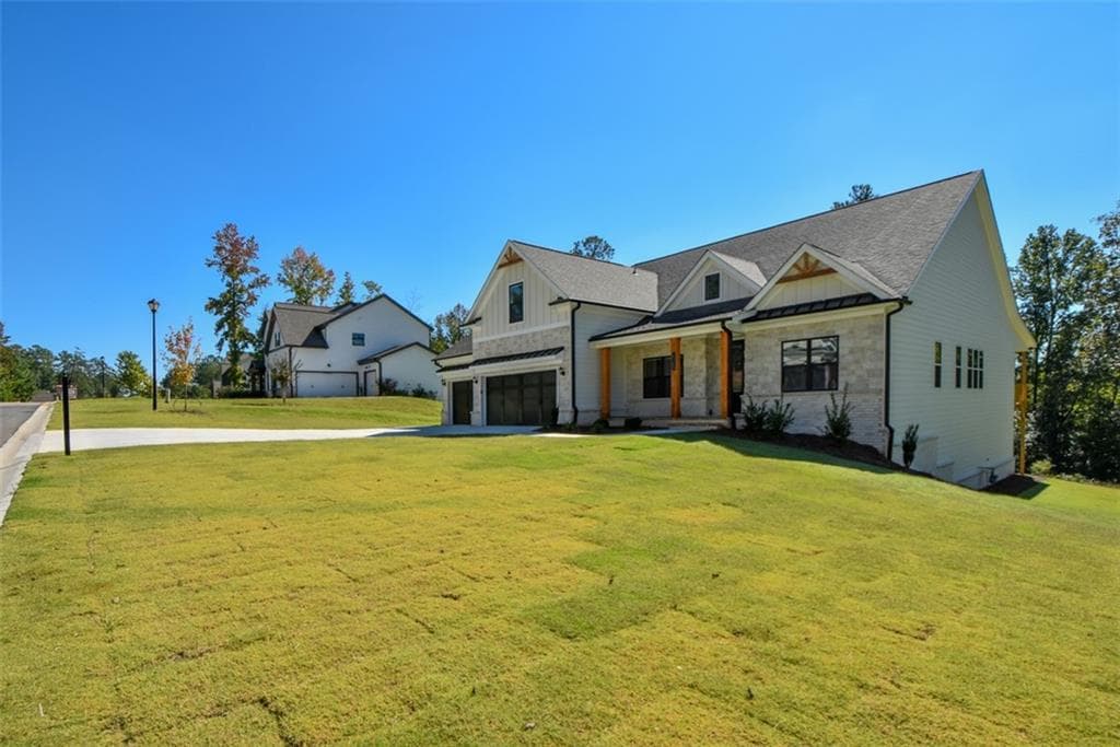 8255 Crooked Creek Drive — photo 8