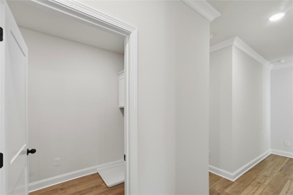 8255 Crooked Creek Drive — photo 40