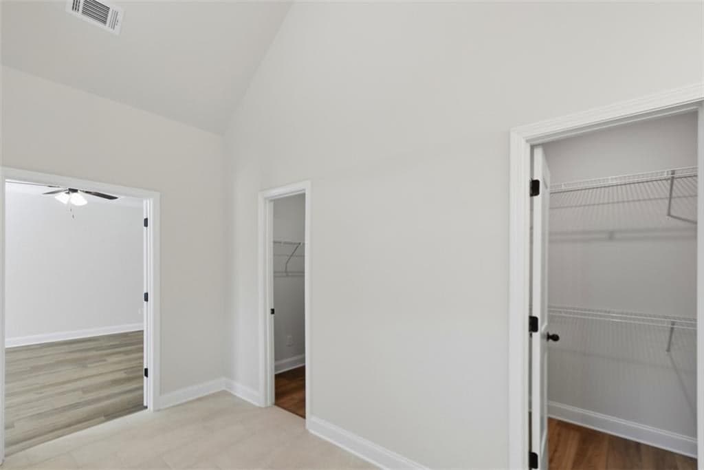 8255 Crooked Creek Drive — photo 36