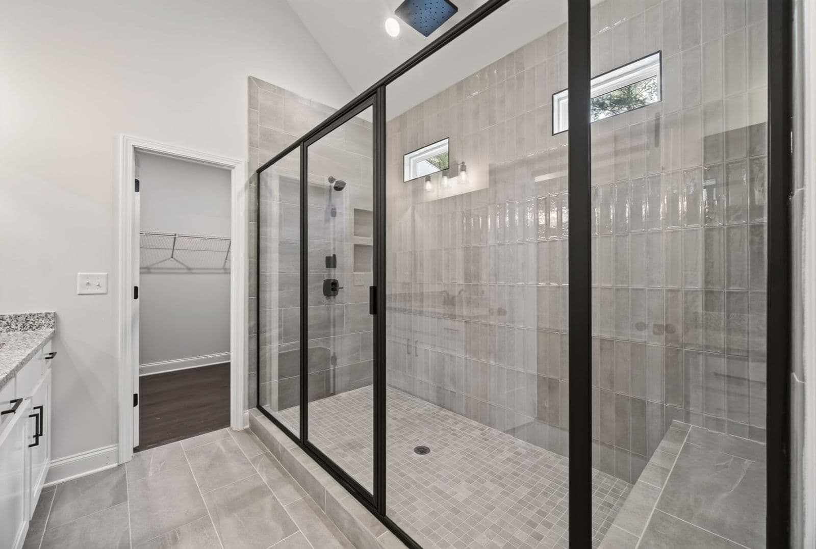Primary shower